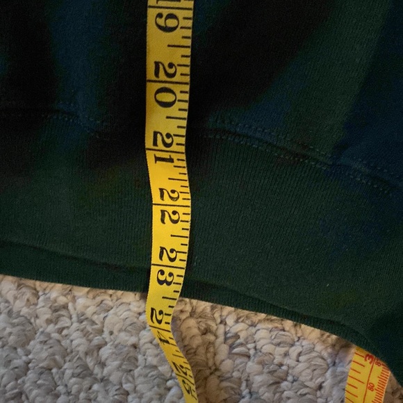 Destination vacation sweatshirt - Picture 4 of 6